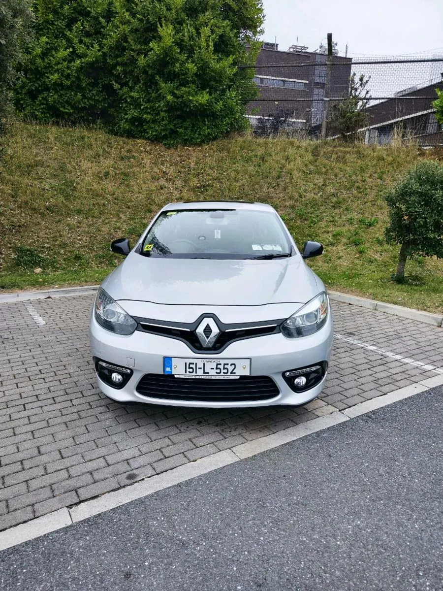 Renault Fluence Limited Edition Low Miles - Image 2