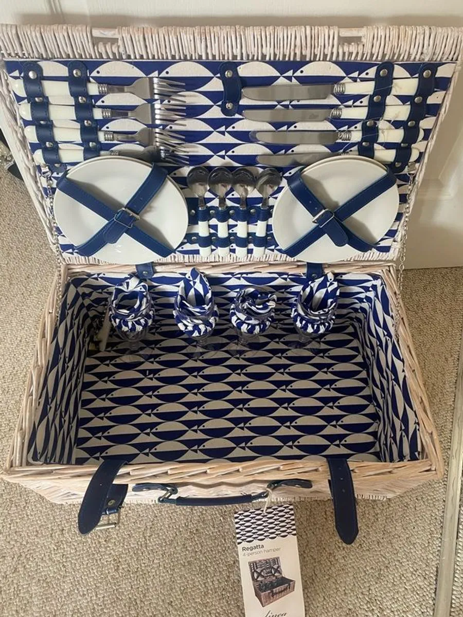 Knives and Picnic set - Image 4
