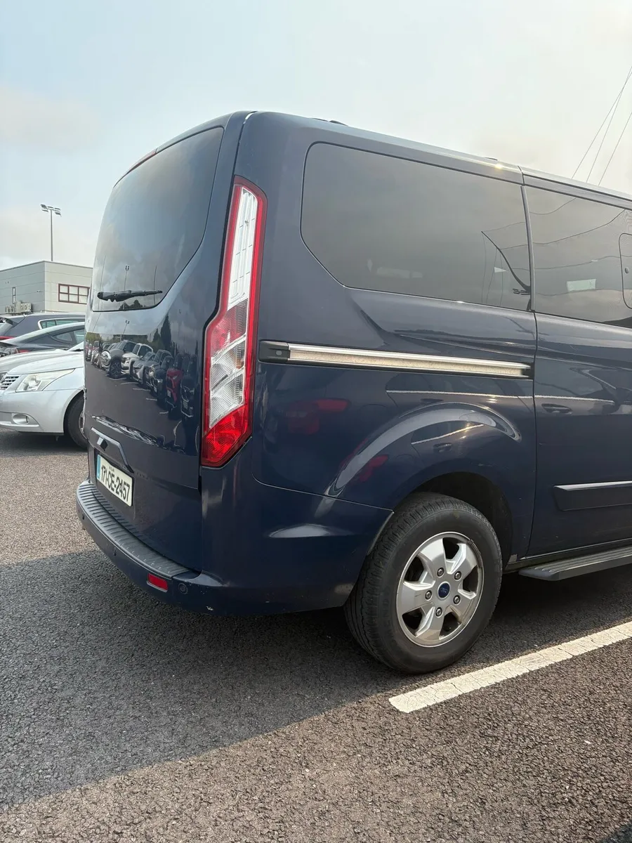 Ford Tourneo Custom - 8 Seater - Image 3