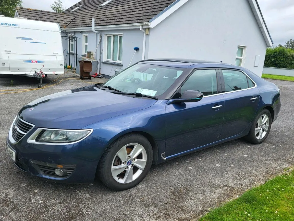 Saab 9-5 2011 - Image 1