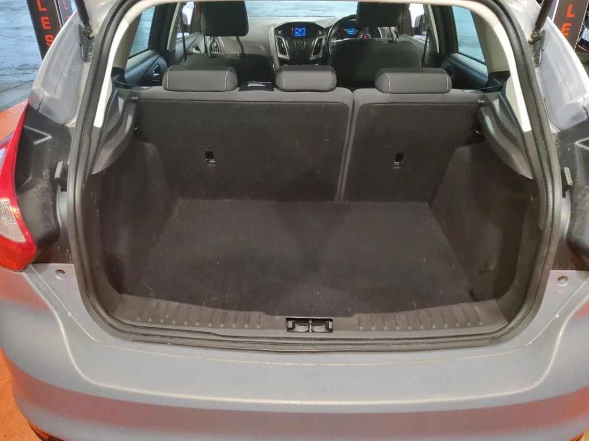 Ford Focus 1.6 Tdci 95 PS Edge - Image 4