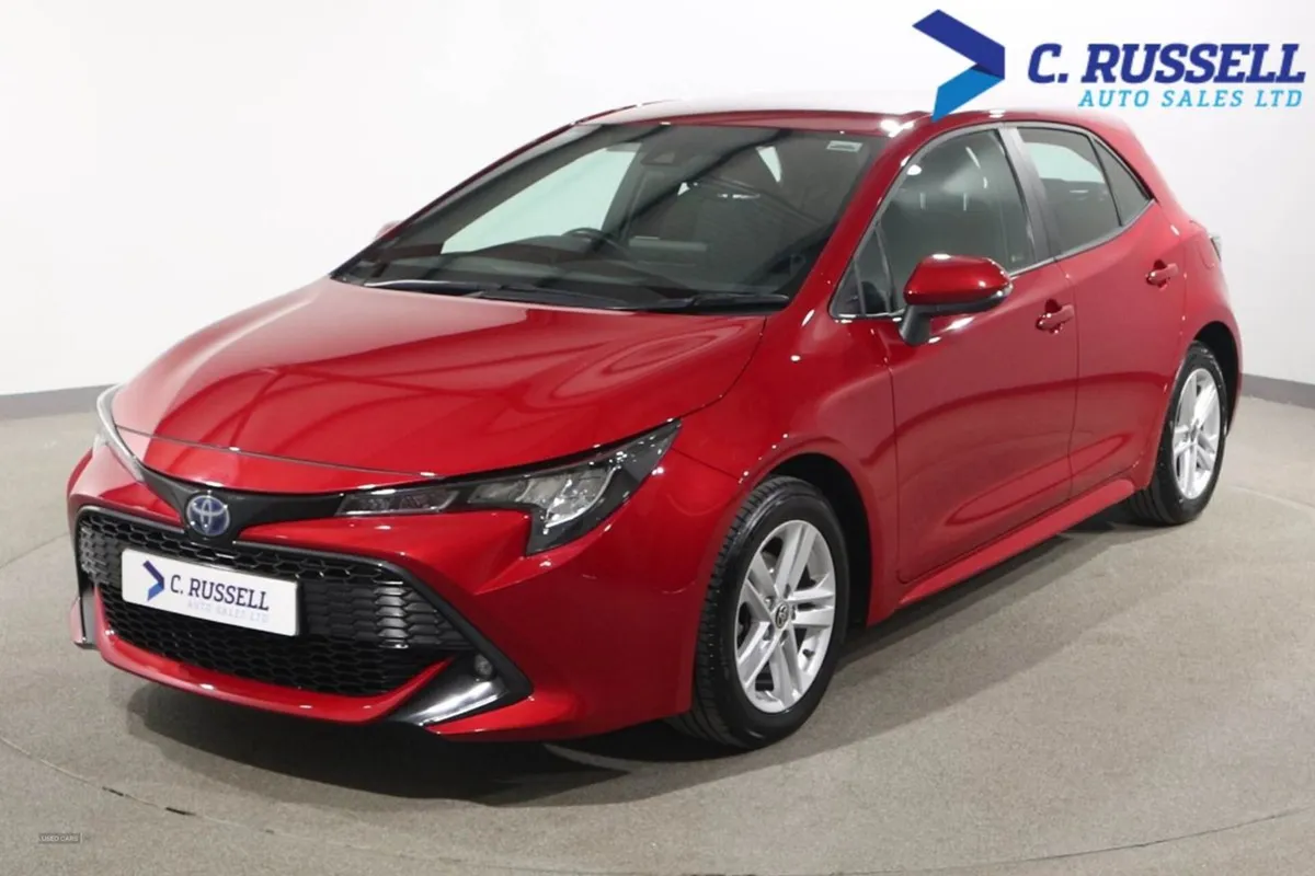 Toyota Corolla Hatchback - Image 1