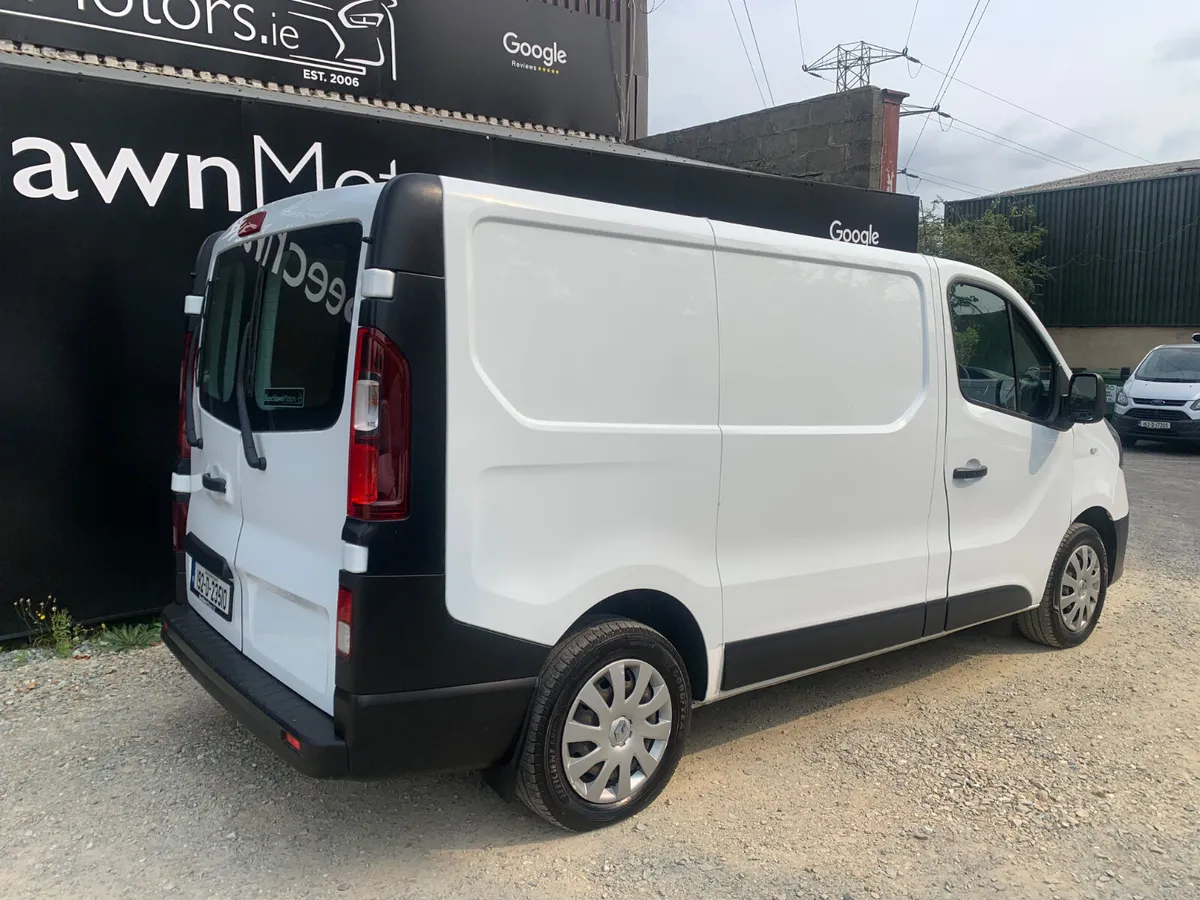 RENAULT TRAFIC 2.0 DCI 120 PS BUSINESS SL28 - Image 3