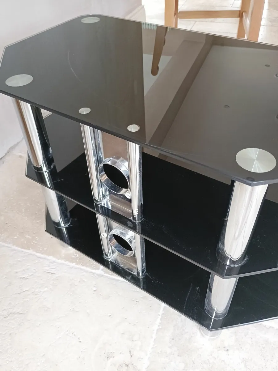 Glass TV stand /table - Image 3