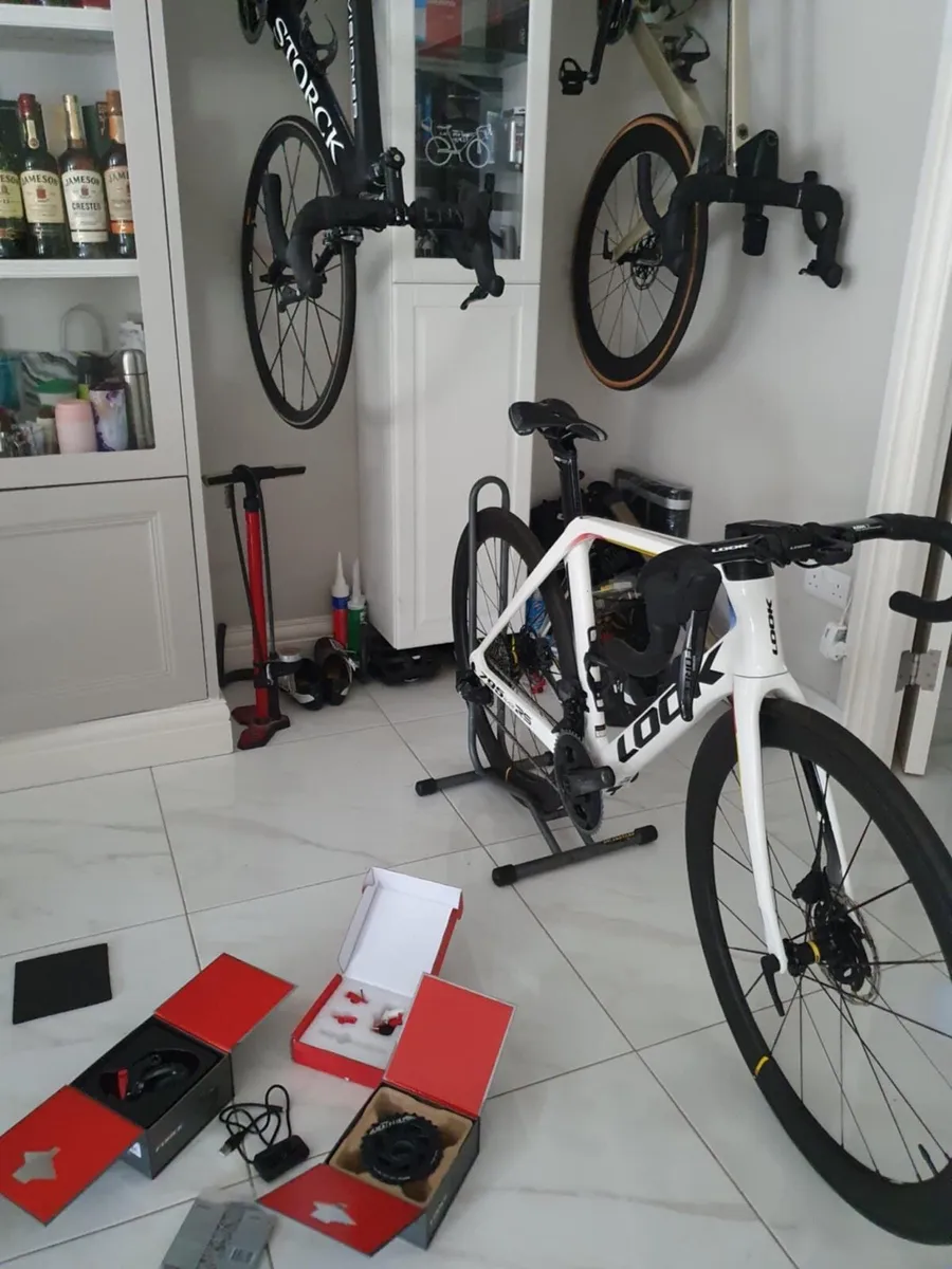 Look Blade RS Racing Road Bike - Image 1