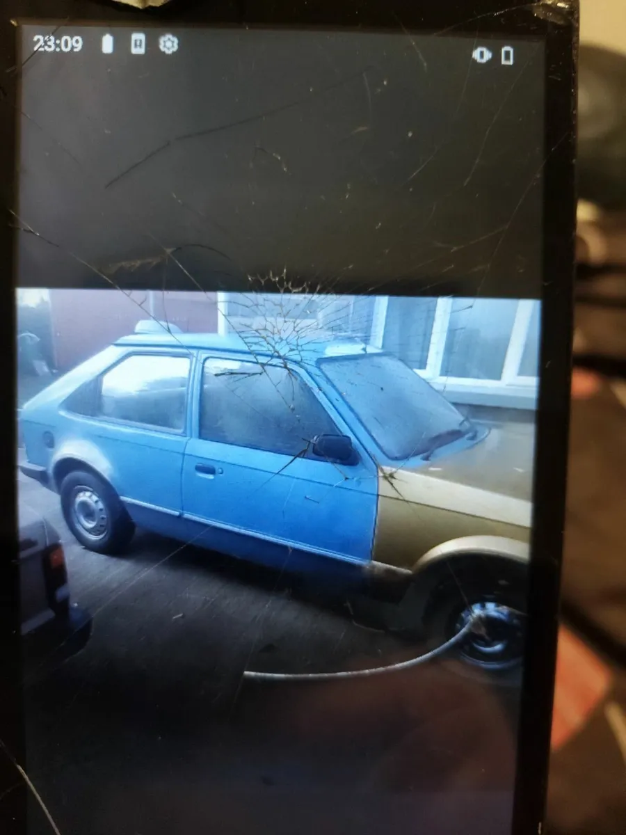 Vauxhall Cavalier 1982 - Image 1