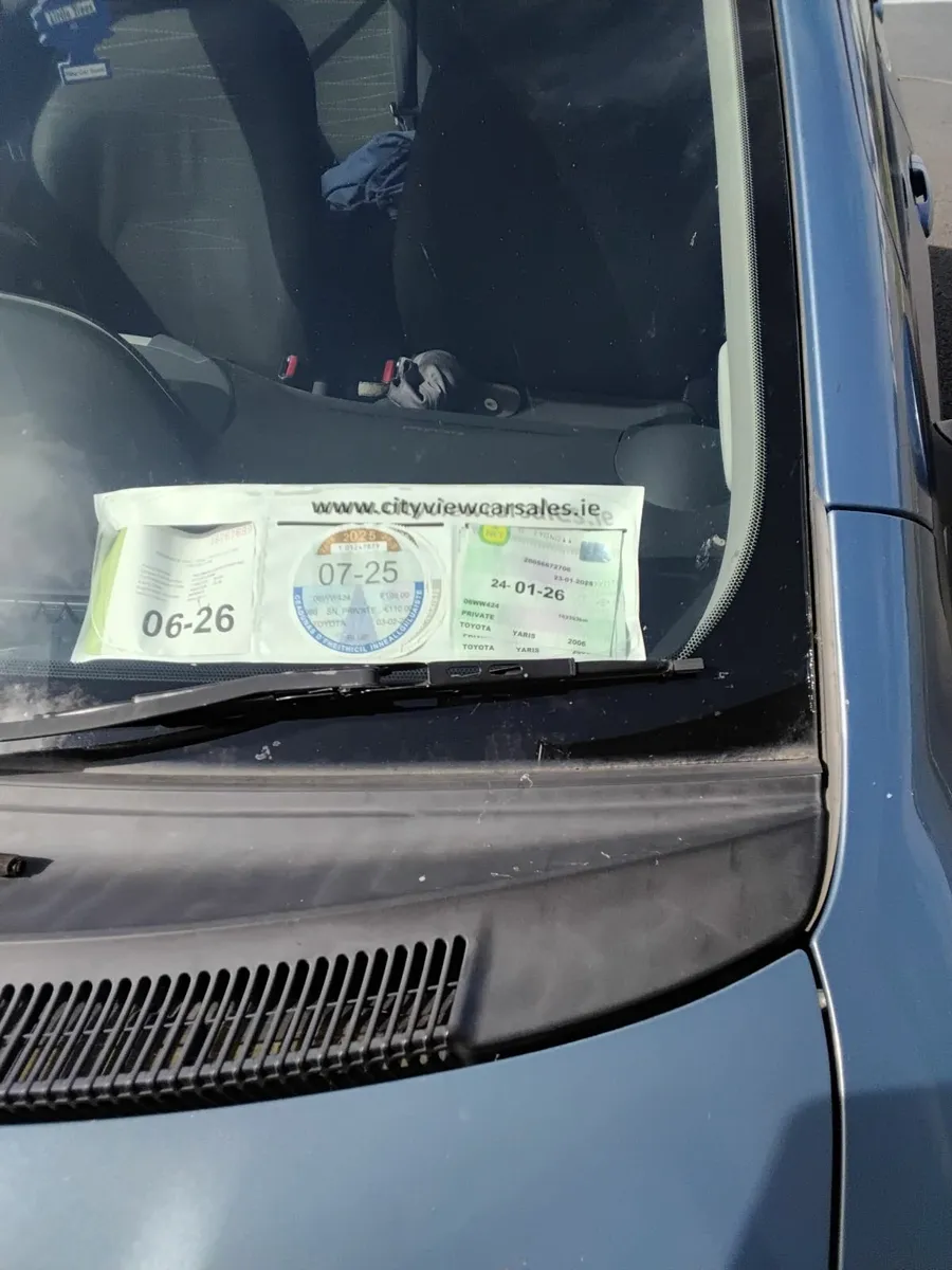 Toyota Yaris 2006 - Image 3