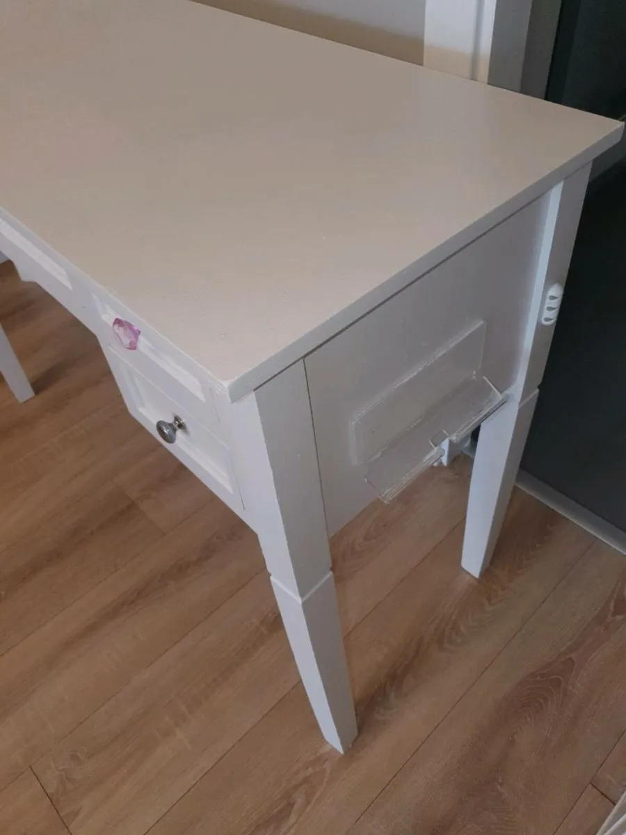 Dresser Table - Image 4