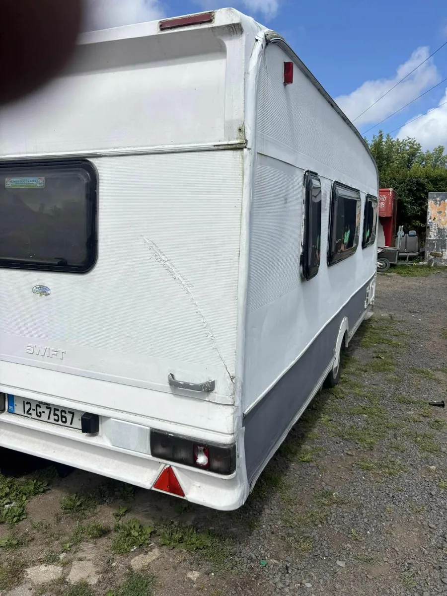 Caravan - Image 4