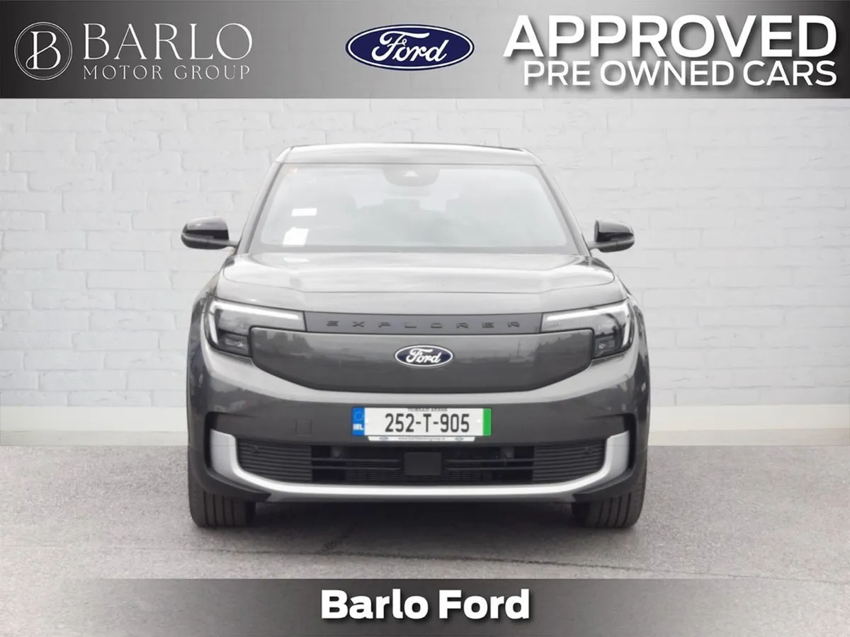 Ford Explorer Premium 77kwh Ext Range 286PS RWD A - Image 4