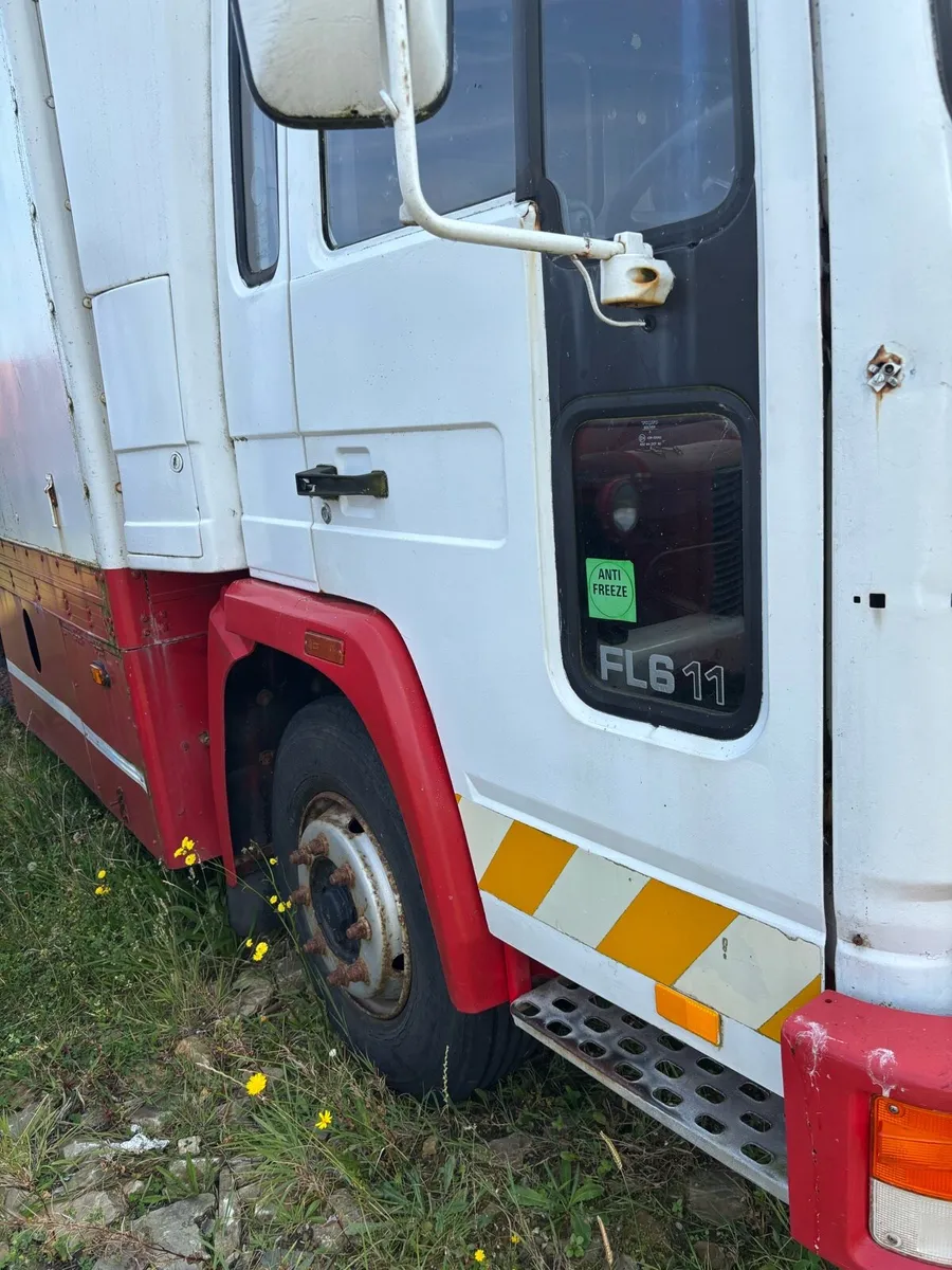 FL6 Volvo - Image 2
