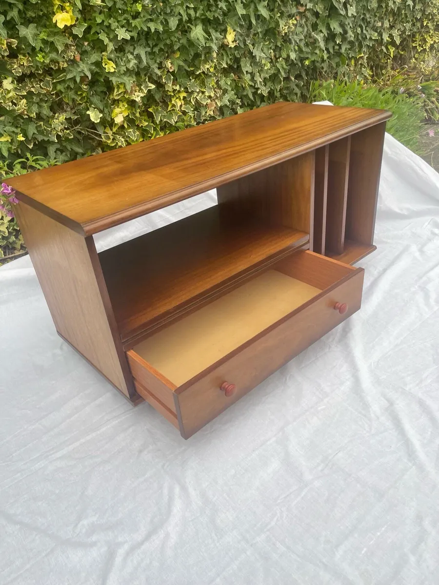Mid century media cab - Image 3