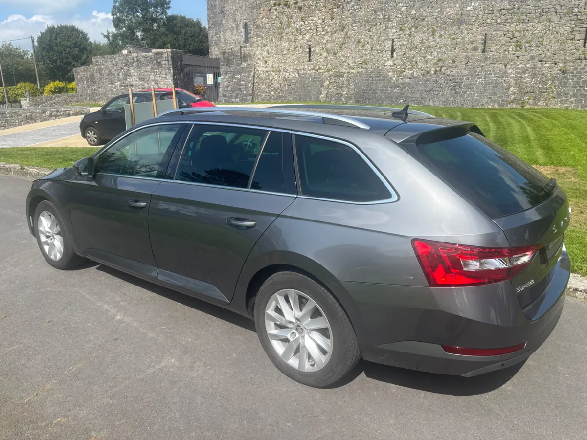 Skoda Superb SE Technology Estate PHEV (232) - Image 2