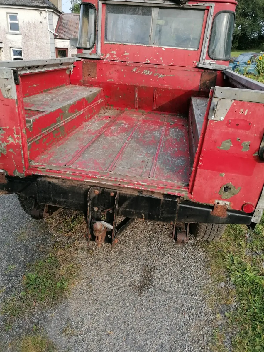 Land Rover - Image 3