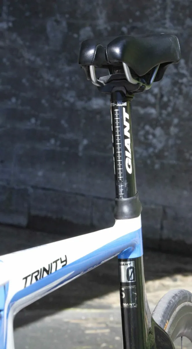 Giant Trinity SL0  tt bike . - Image 4