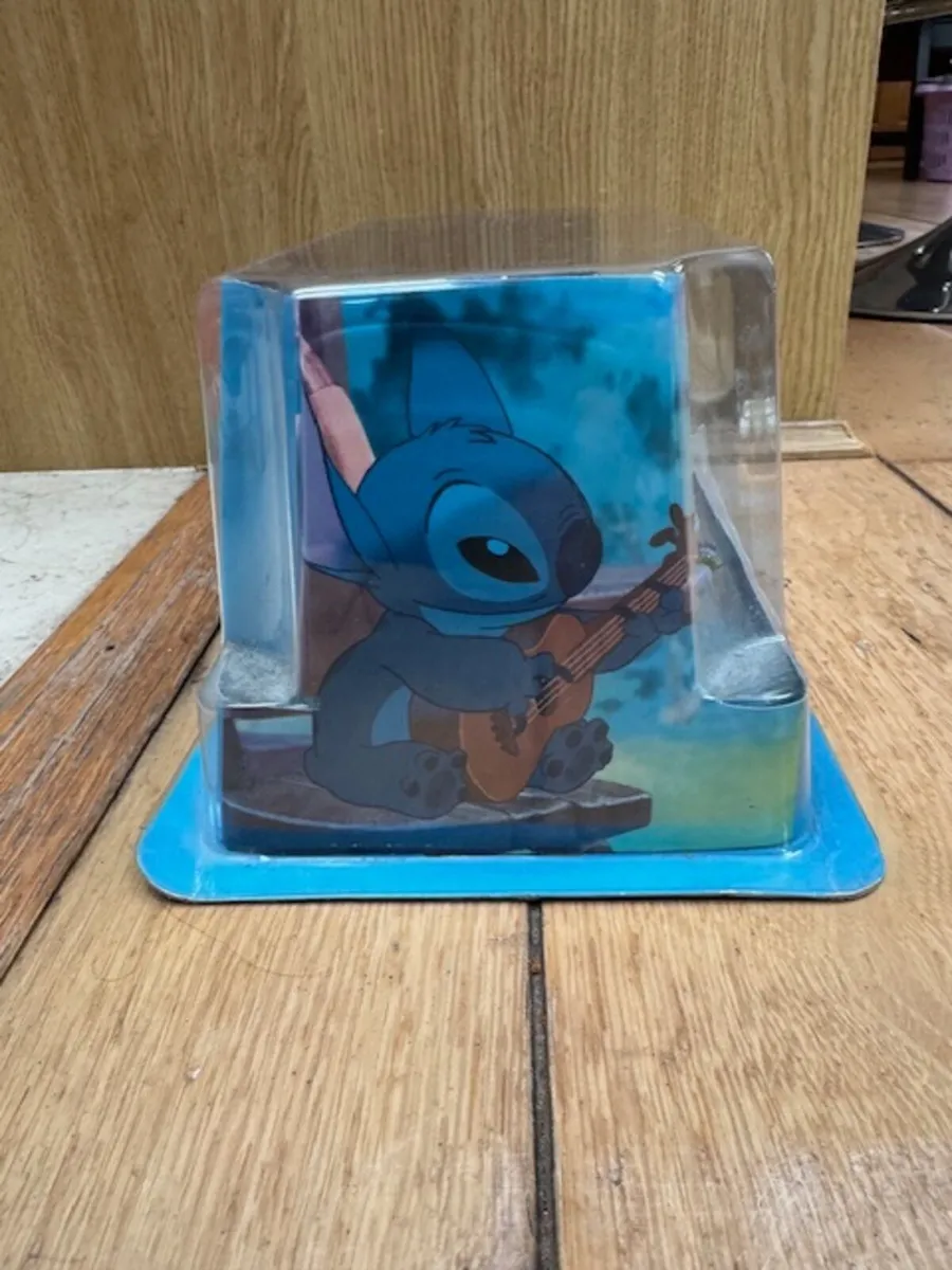 Disney Lilo & Stitch Figurine Play Set - Image 4