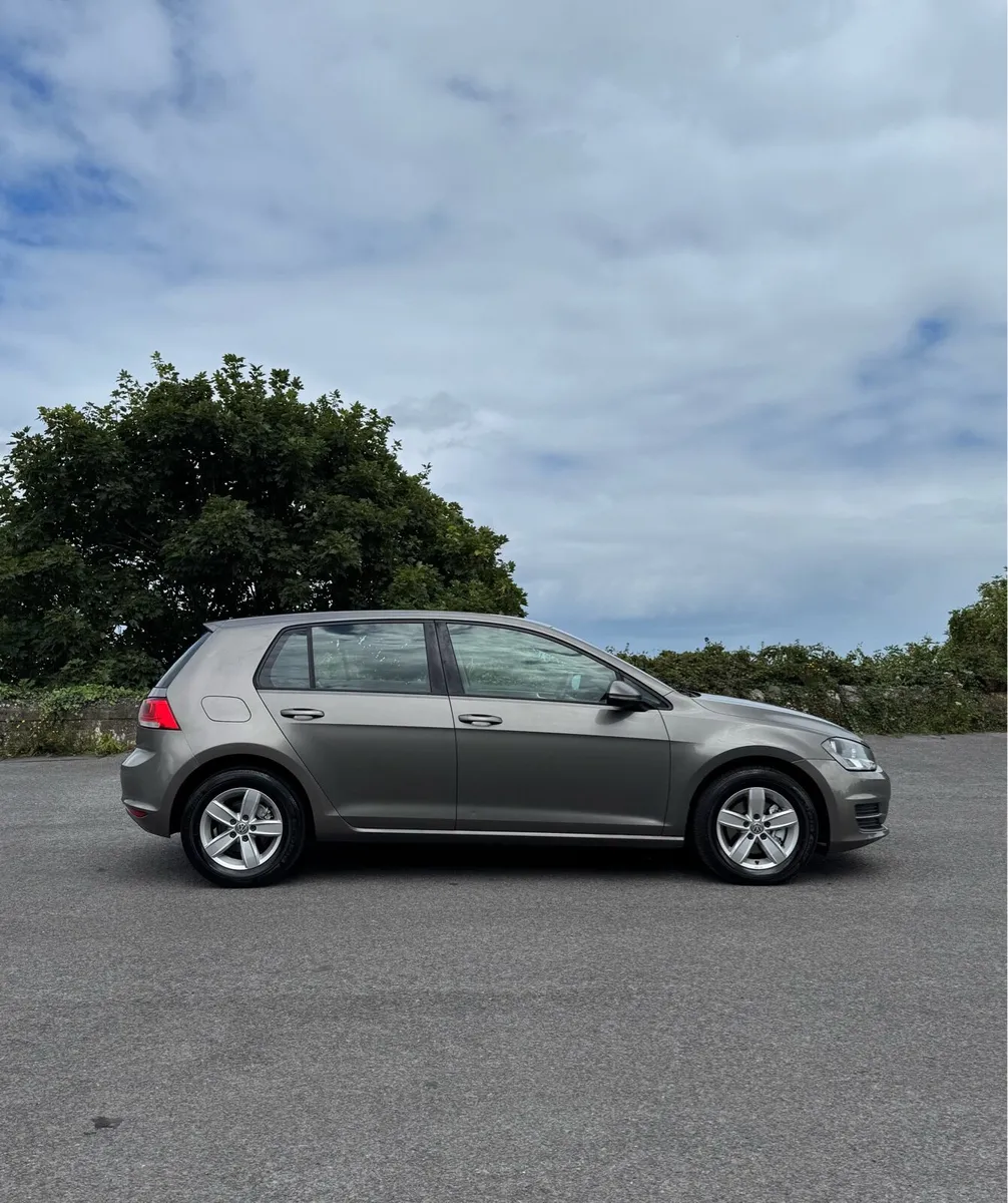 Volkswagen Golf 2015, 1.6D, new NCT/TAX - Image 2