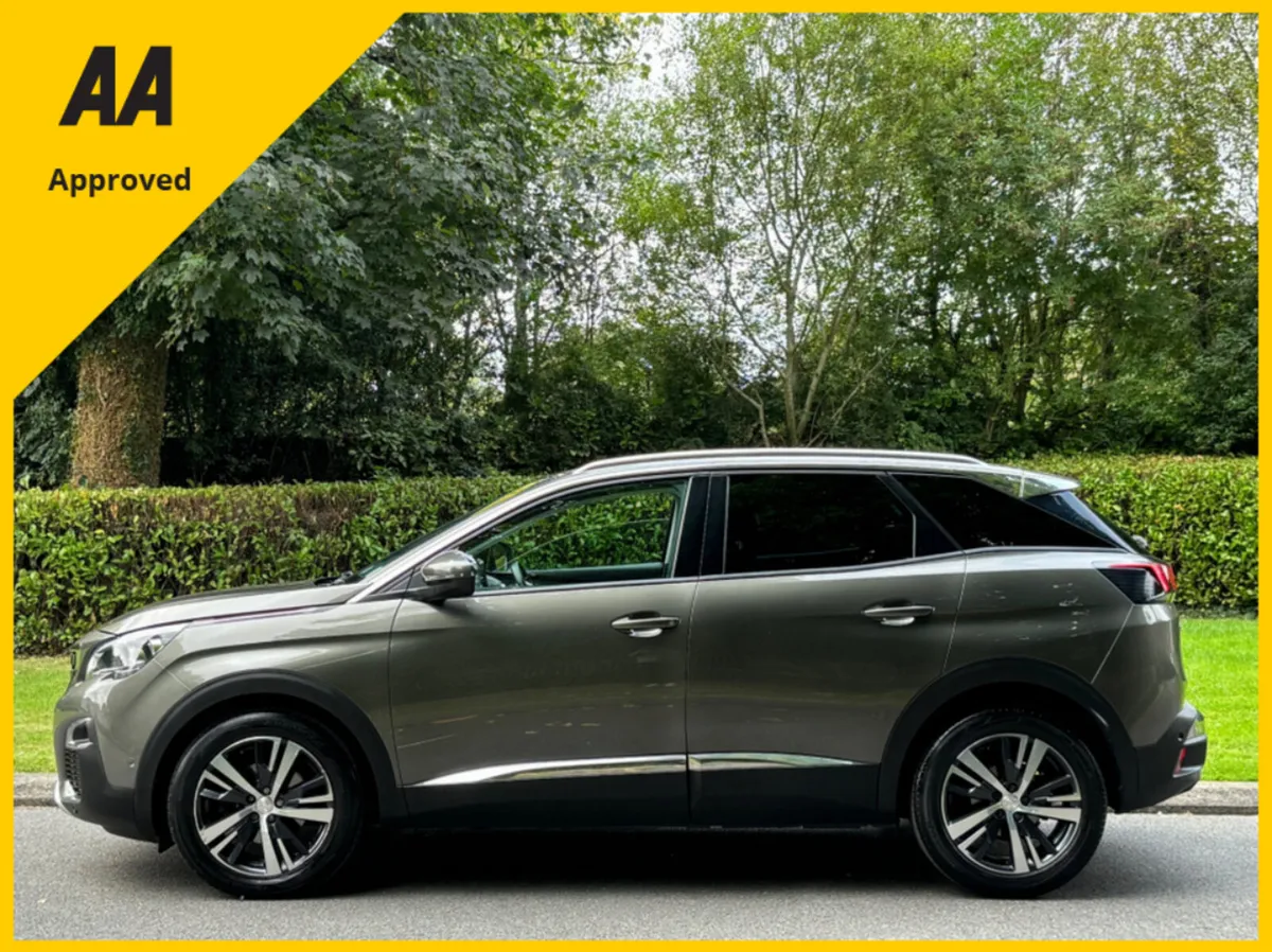 Peugeot 3008 1.2 ALLURE AUTO 2018 *LOW KLMS* - Image 3