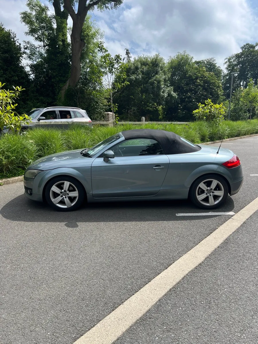 Audi TT Cabriolet - Image 2