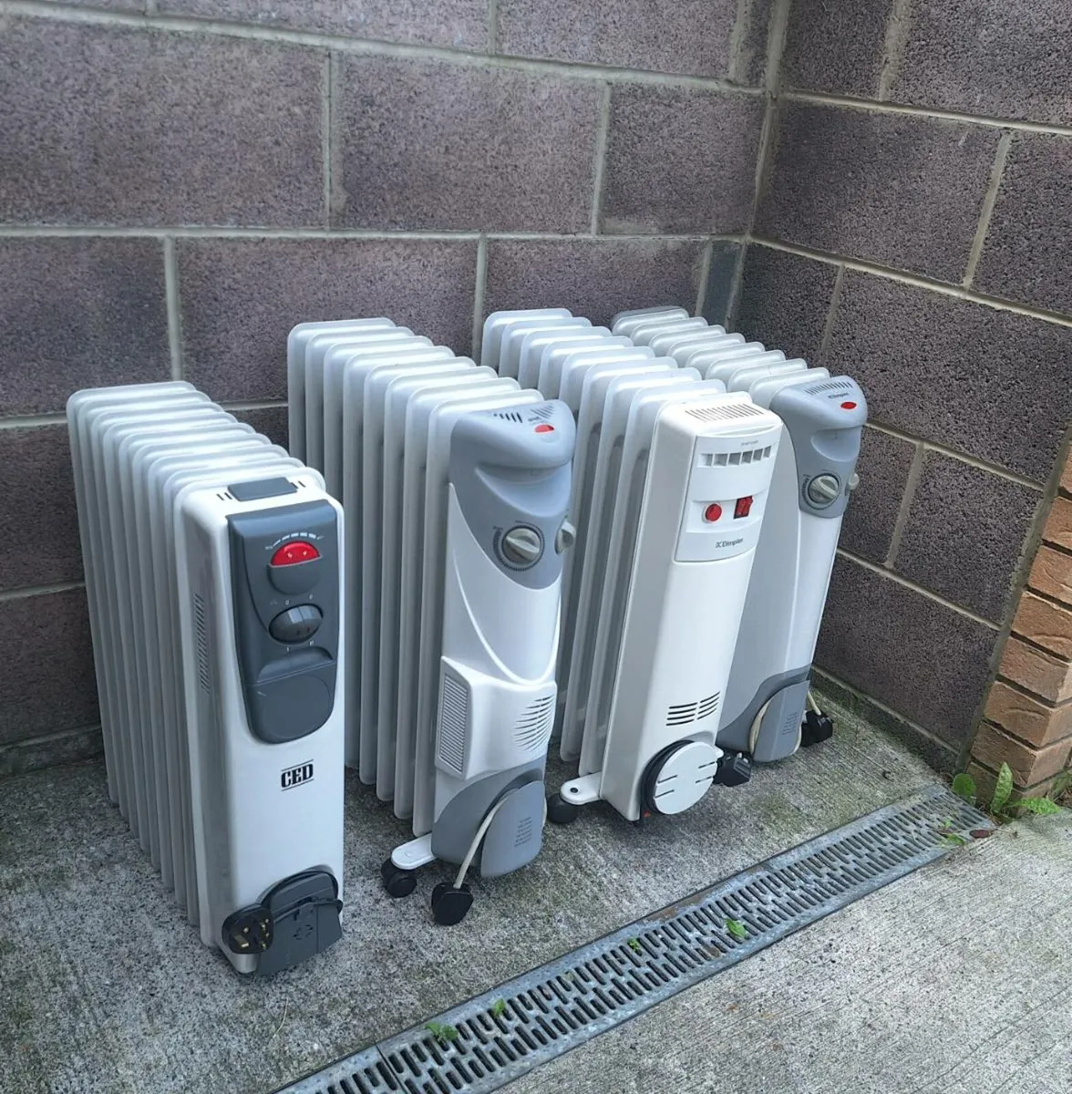 4 x heaters - Image 2