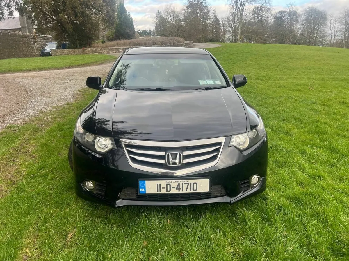 Honda Accord 2011 Automatic - Image 4