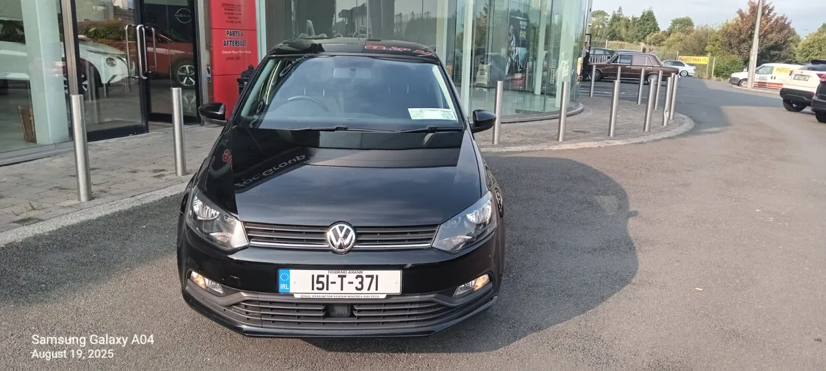 Volkswagen Polo 2015 - Image 1