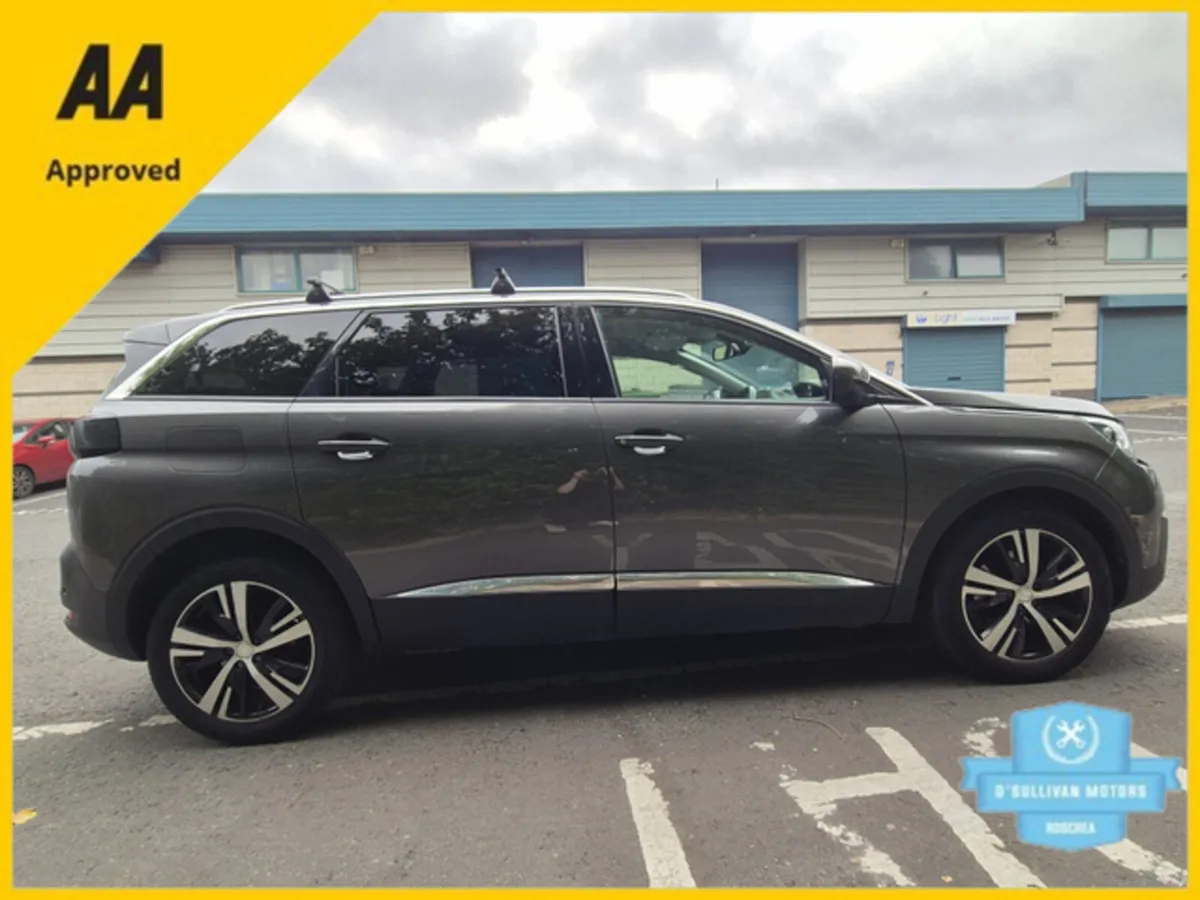 PEUGEOT 5008 / 2019 / 1.5 DIESEL / 7 SEATER / AUTO - Image 4