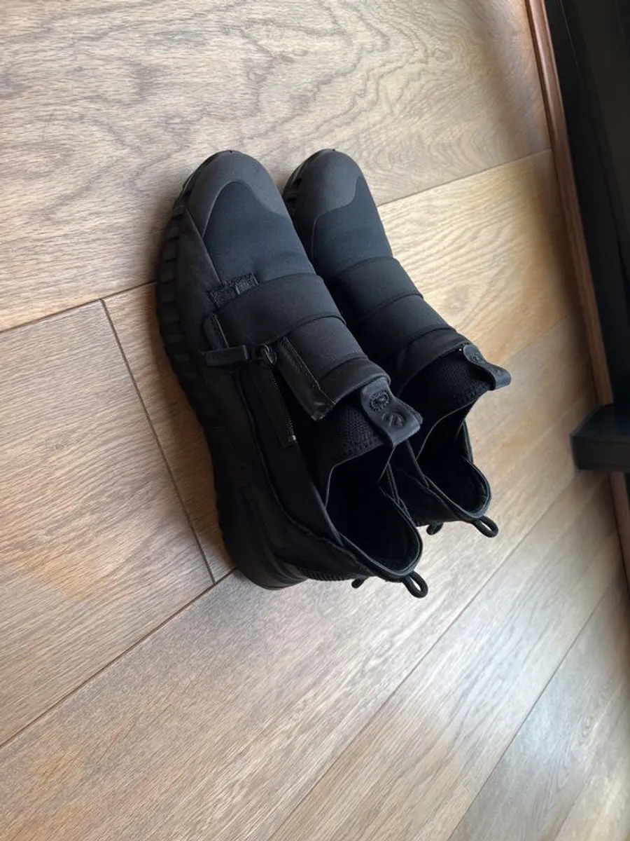 ECCO Trainers 39 - Image 3