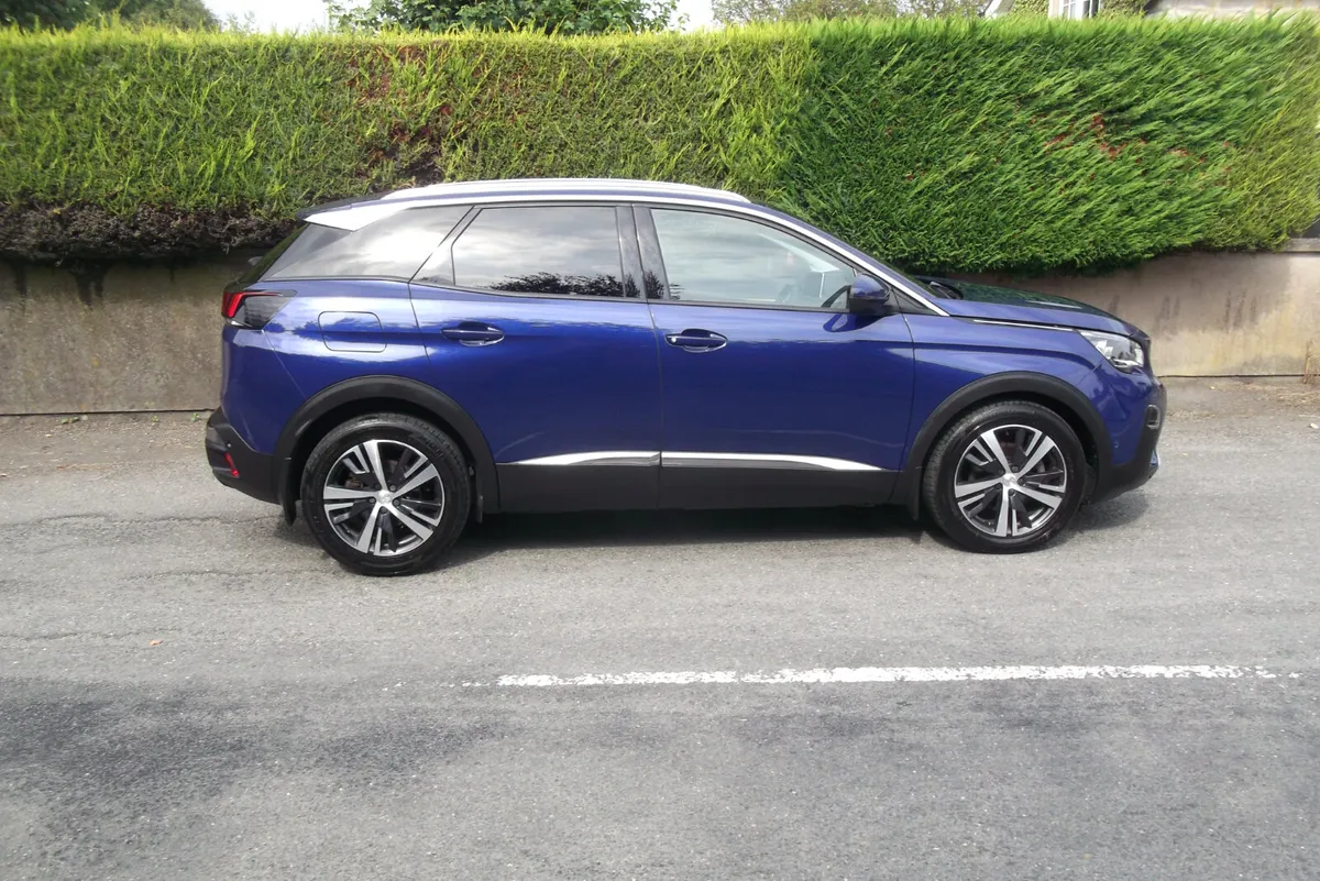 Peugeot 3008 2019 - Image 3