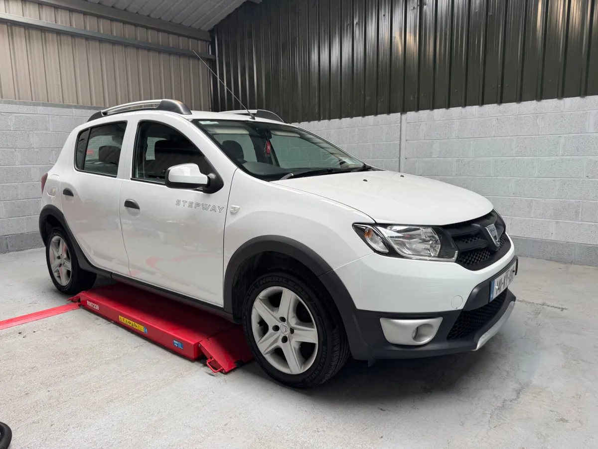 Dacia Sandero Stepway 2014 - Image 1