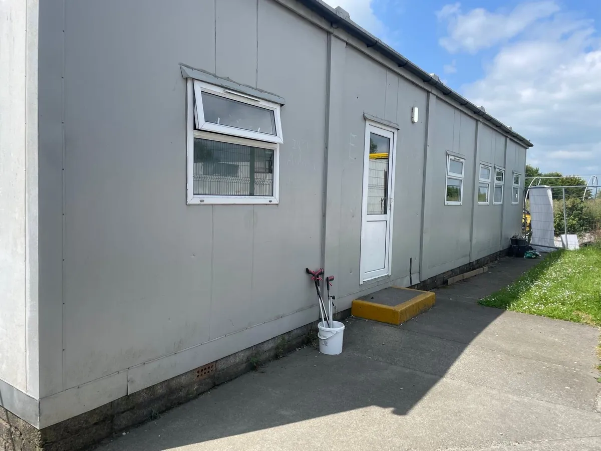 Cabins - Image 4