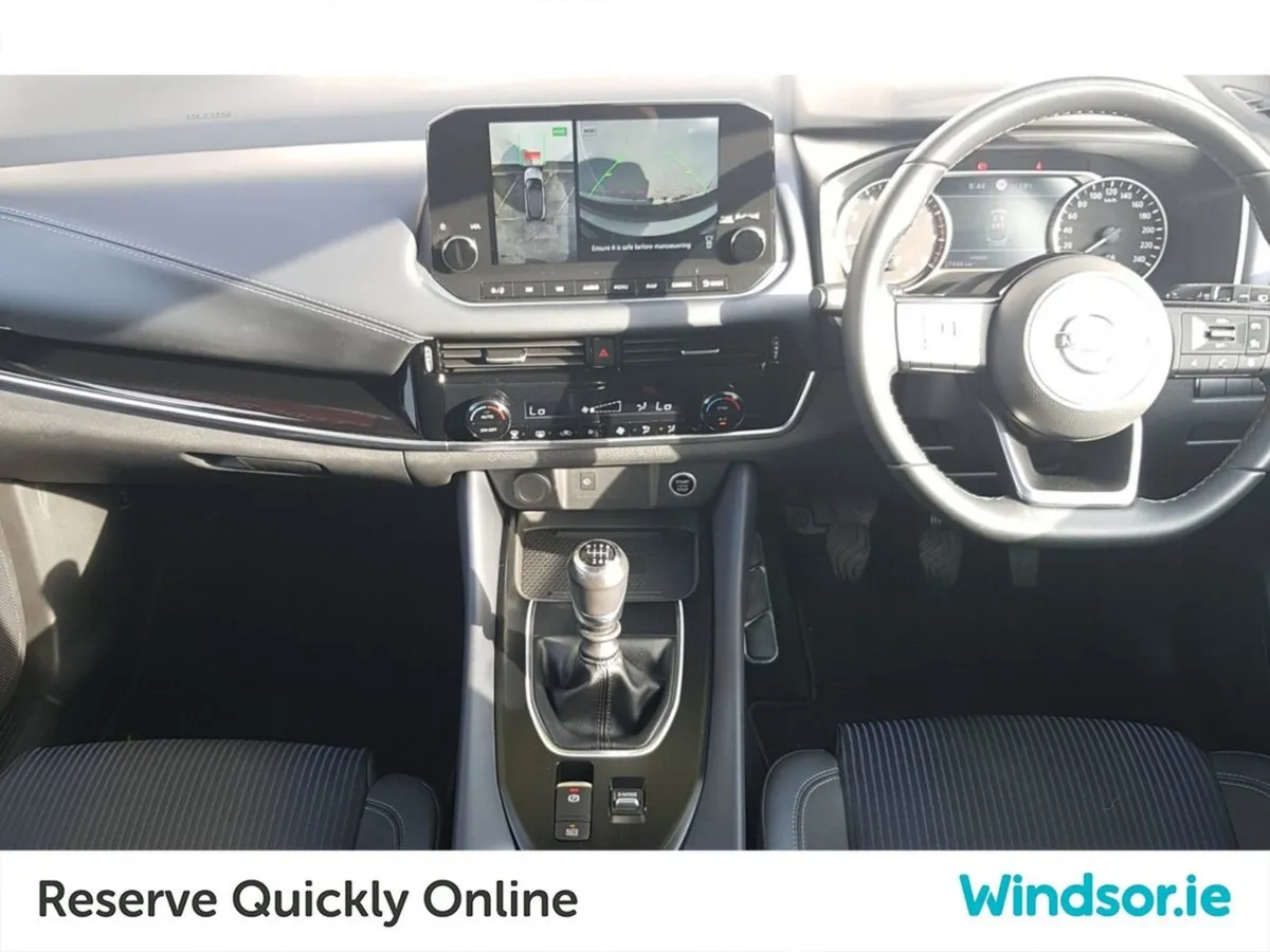 Nissan QASHQAI 1.3 PET Mild Hybrid SV Premium - Image 4