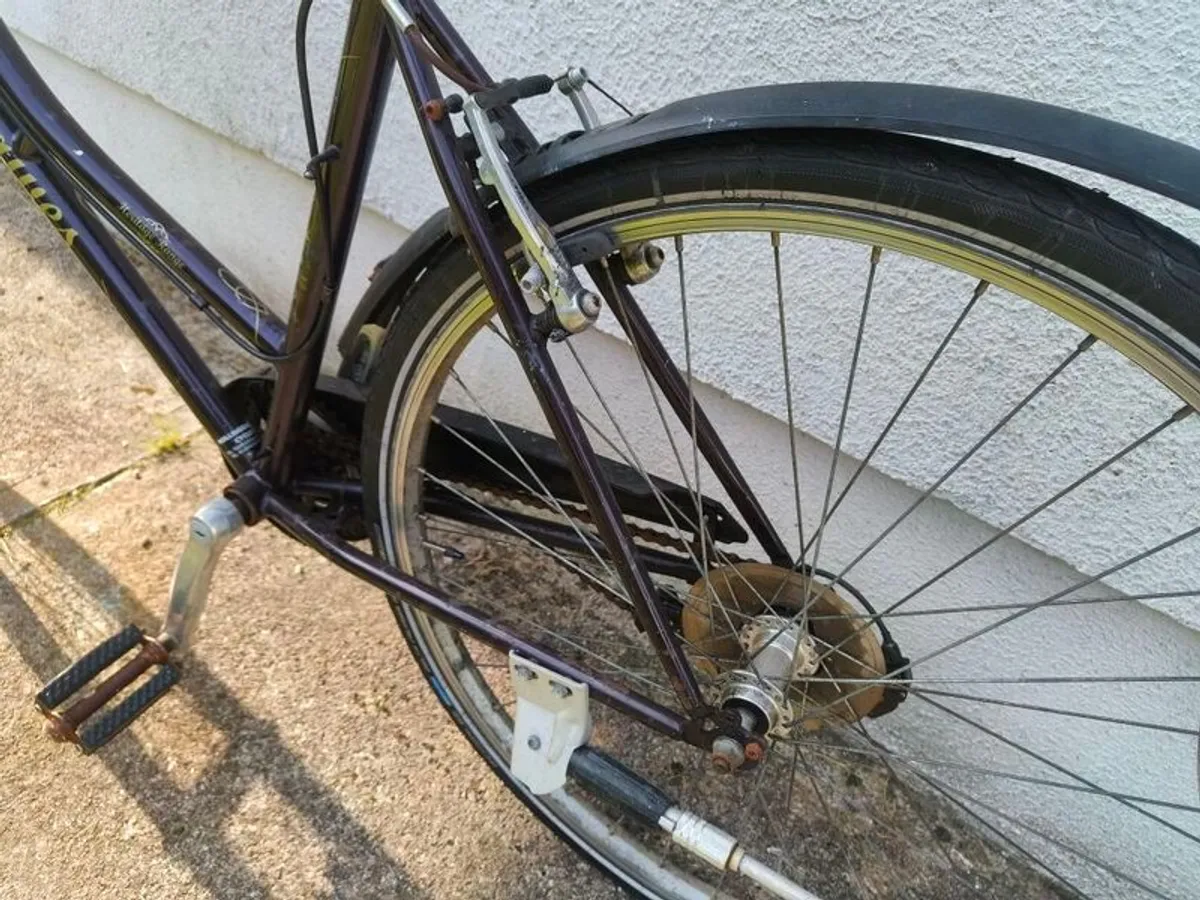 Ladies bike (Dawes) new tyres - Image 4