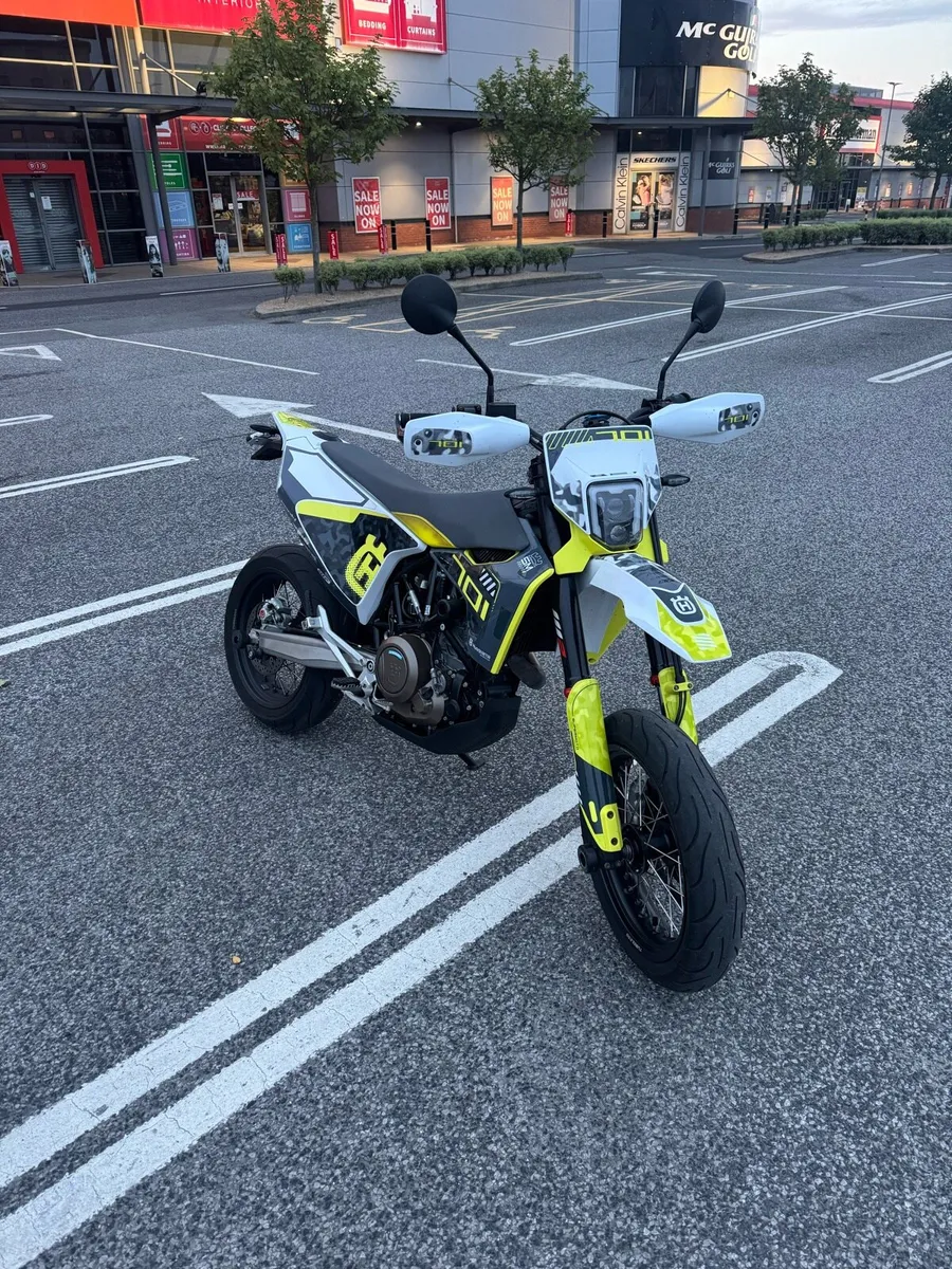 HUSQVARNA 701 SM - Image 1