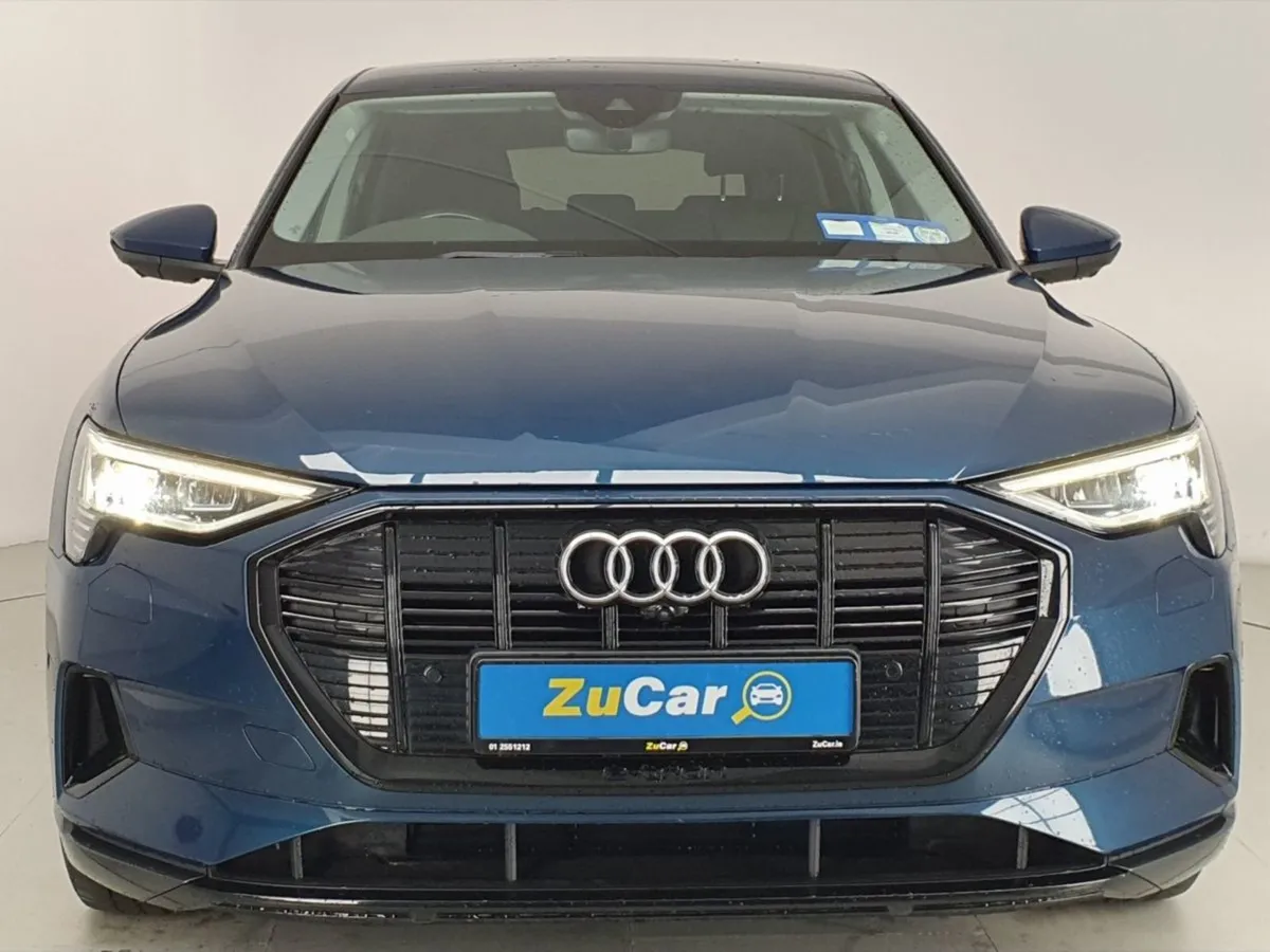 Audi E-Tron  4 50 Quattro Sport - Image 3