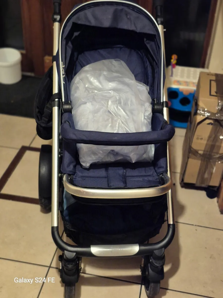 Buggy - Image 1