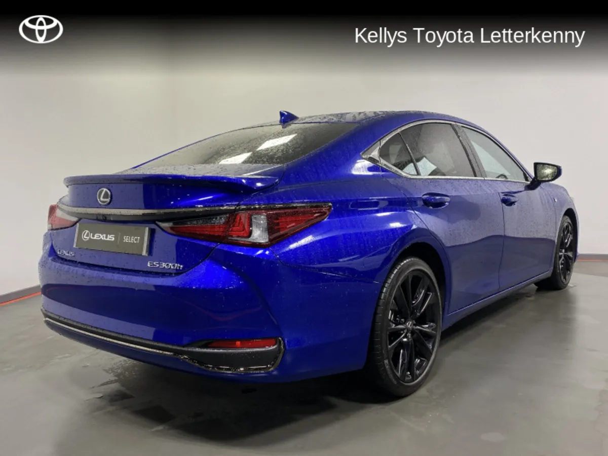 Lexus ES ES300h F SPORT#148 - Image 2