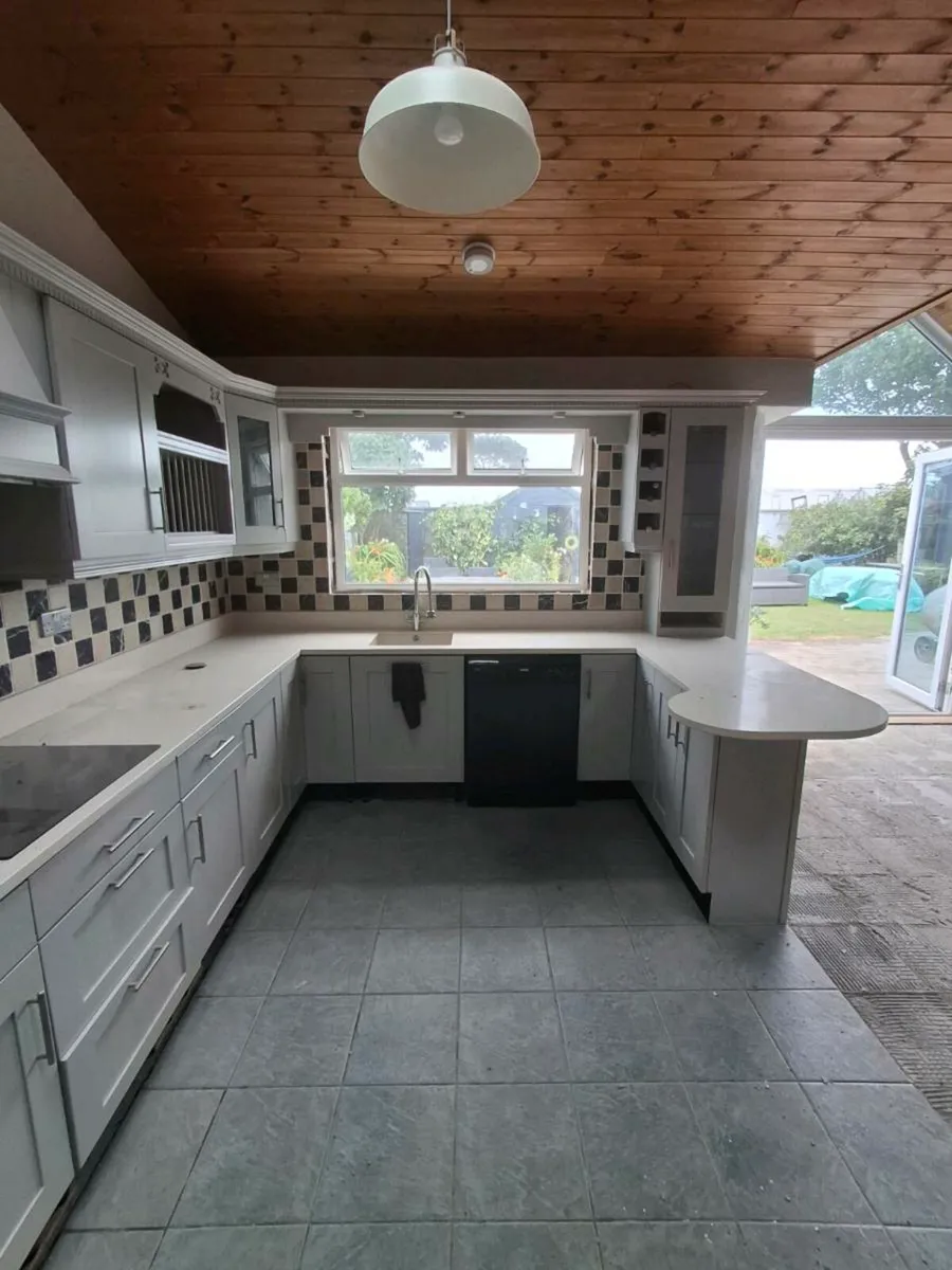 Kitchen - Image 2