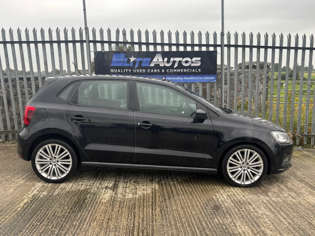 Volkswagen Polo GT Automatic 2015 - Image 2