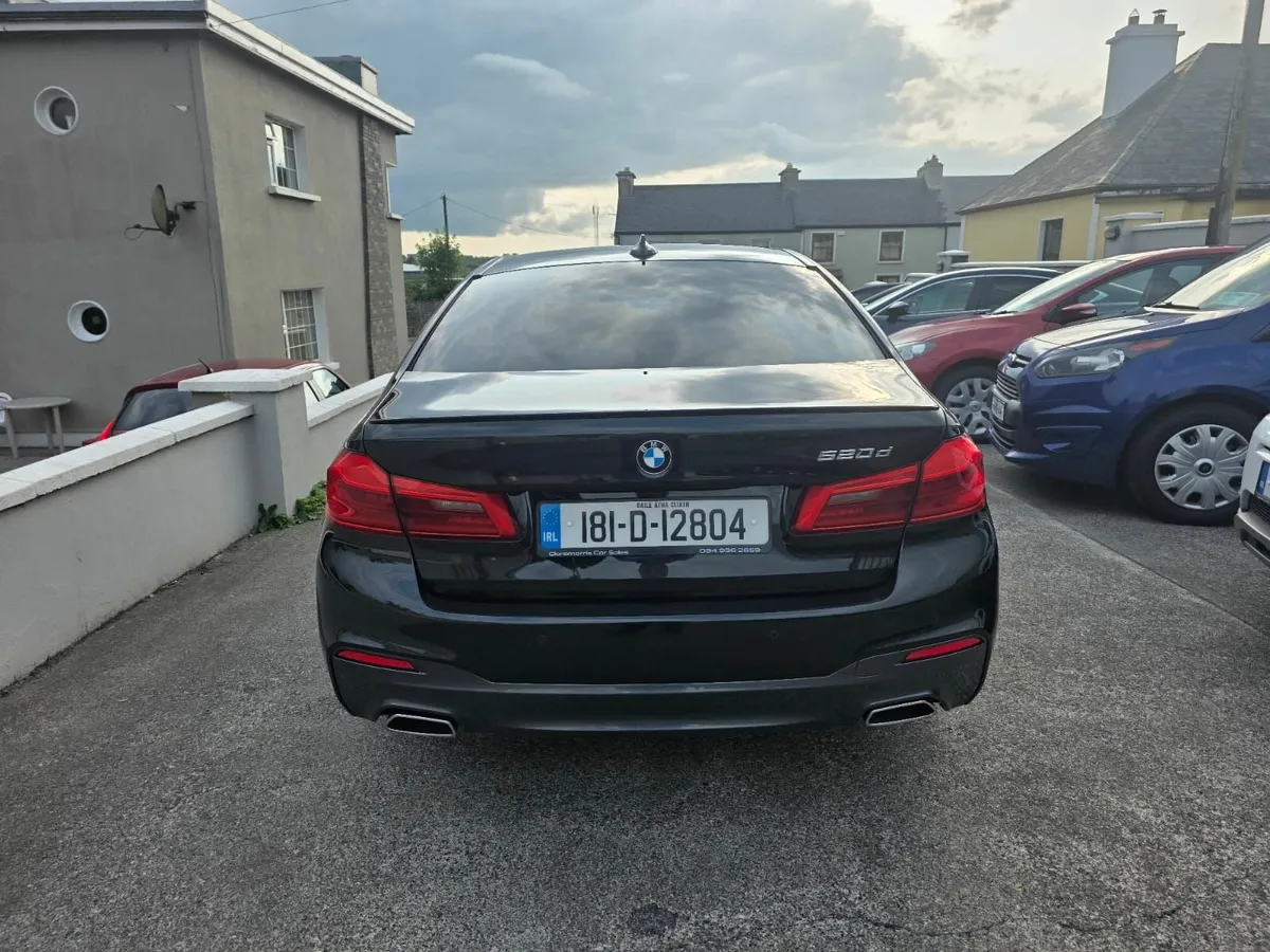 BMW 5-Series 2018 - Image 4