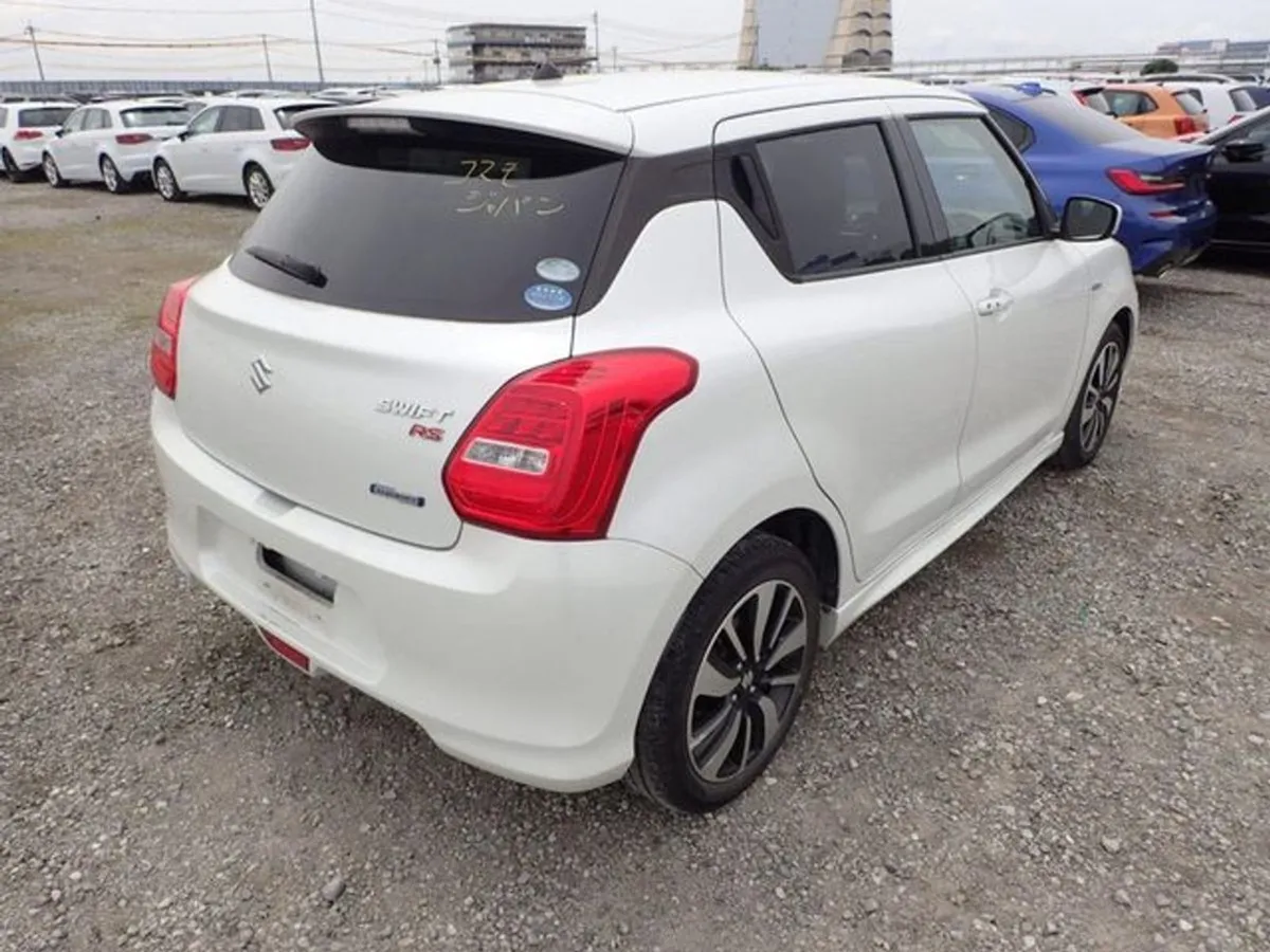 Suzuki Swift 1.2 RS - Image 2
