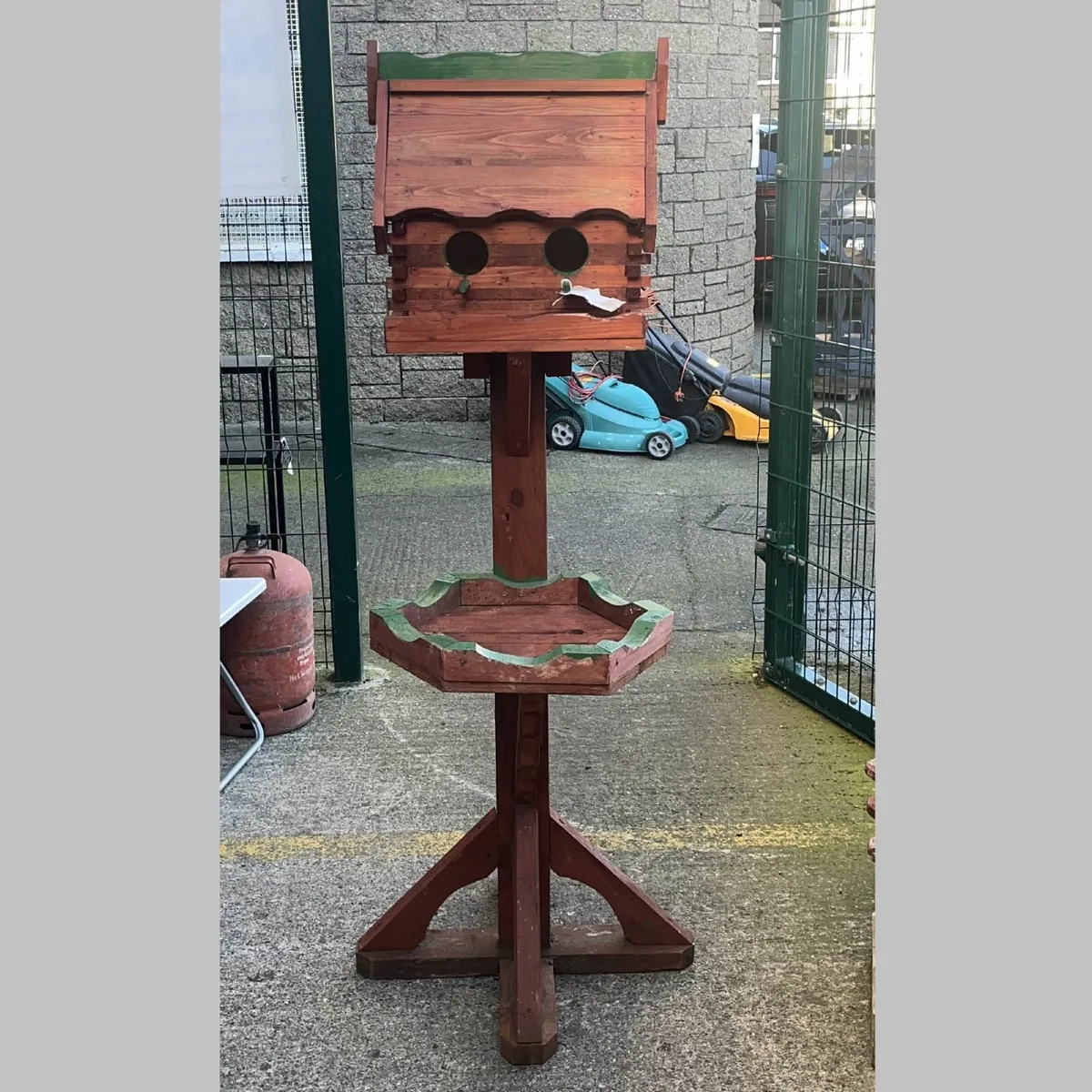 Rustic Birdhouse with Platform Feeder - Image 3