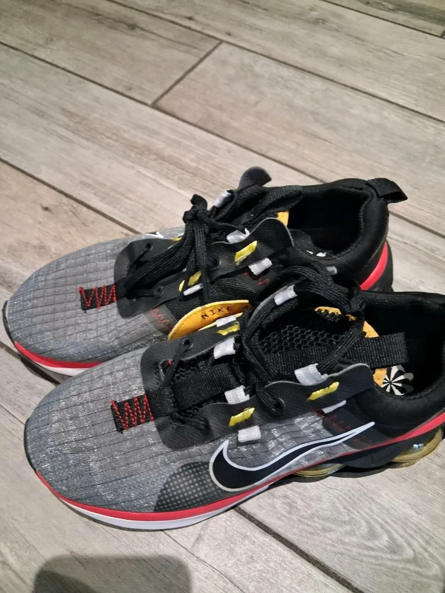 Nike Air Max - 8.5 - Image 1