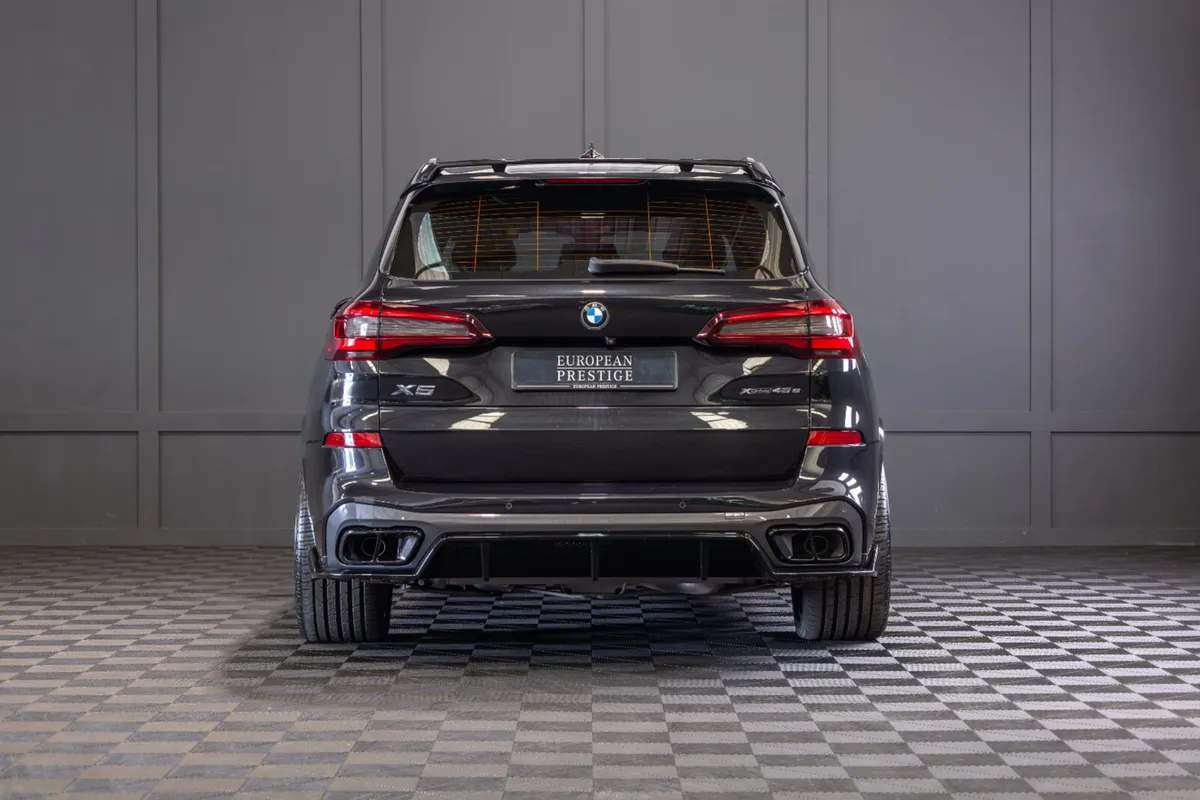 2021 BMW X5 X-Drive 45e M-Sport - Image 4