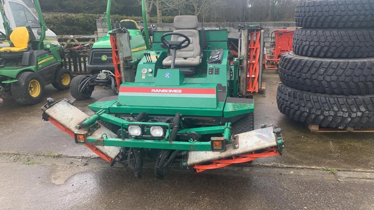 Zero turn mower