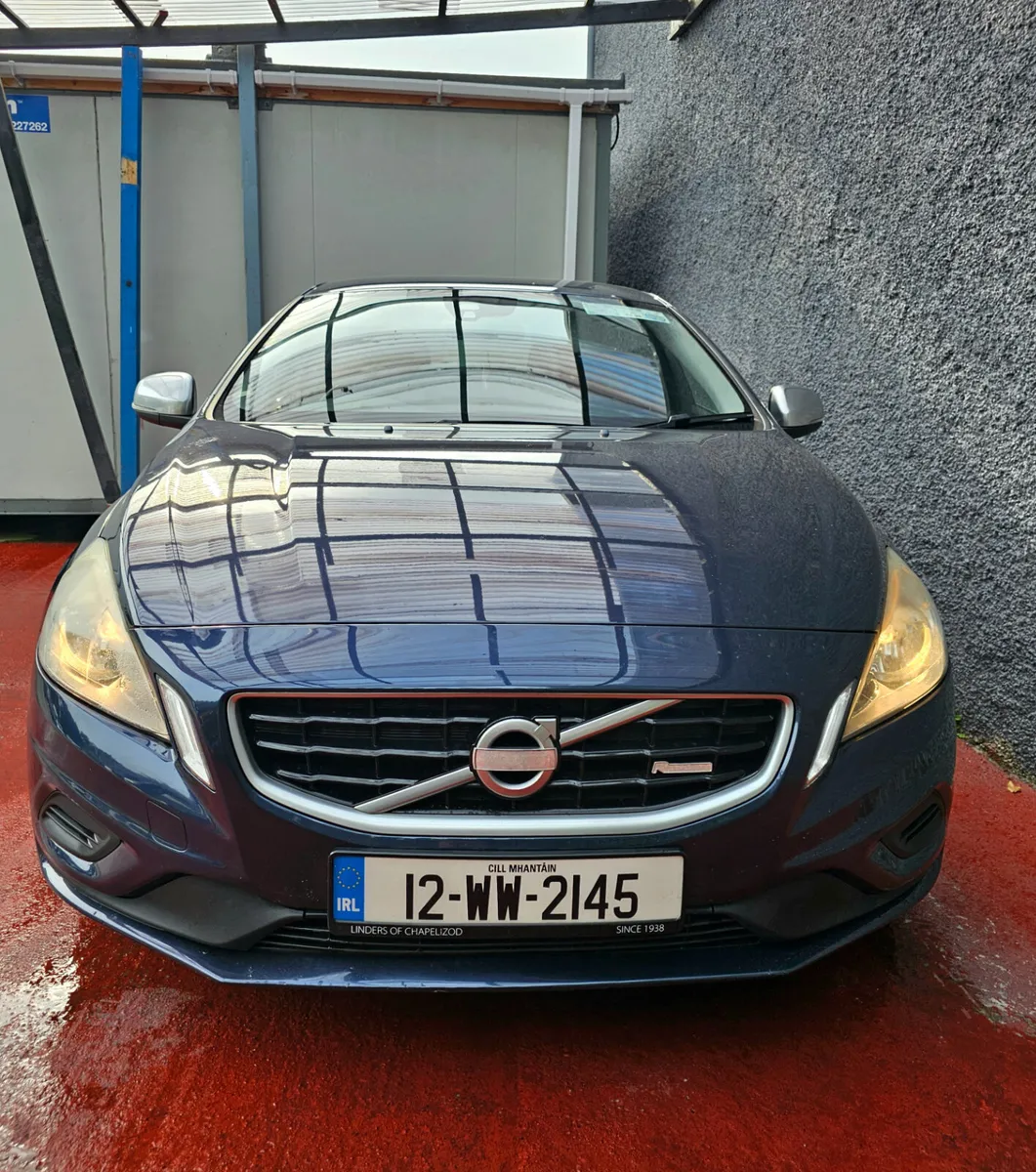 2012 Volvo S60 R design (diesel) Low mileage - Image 2