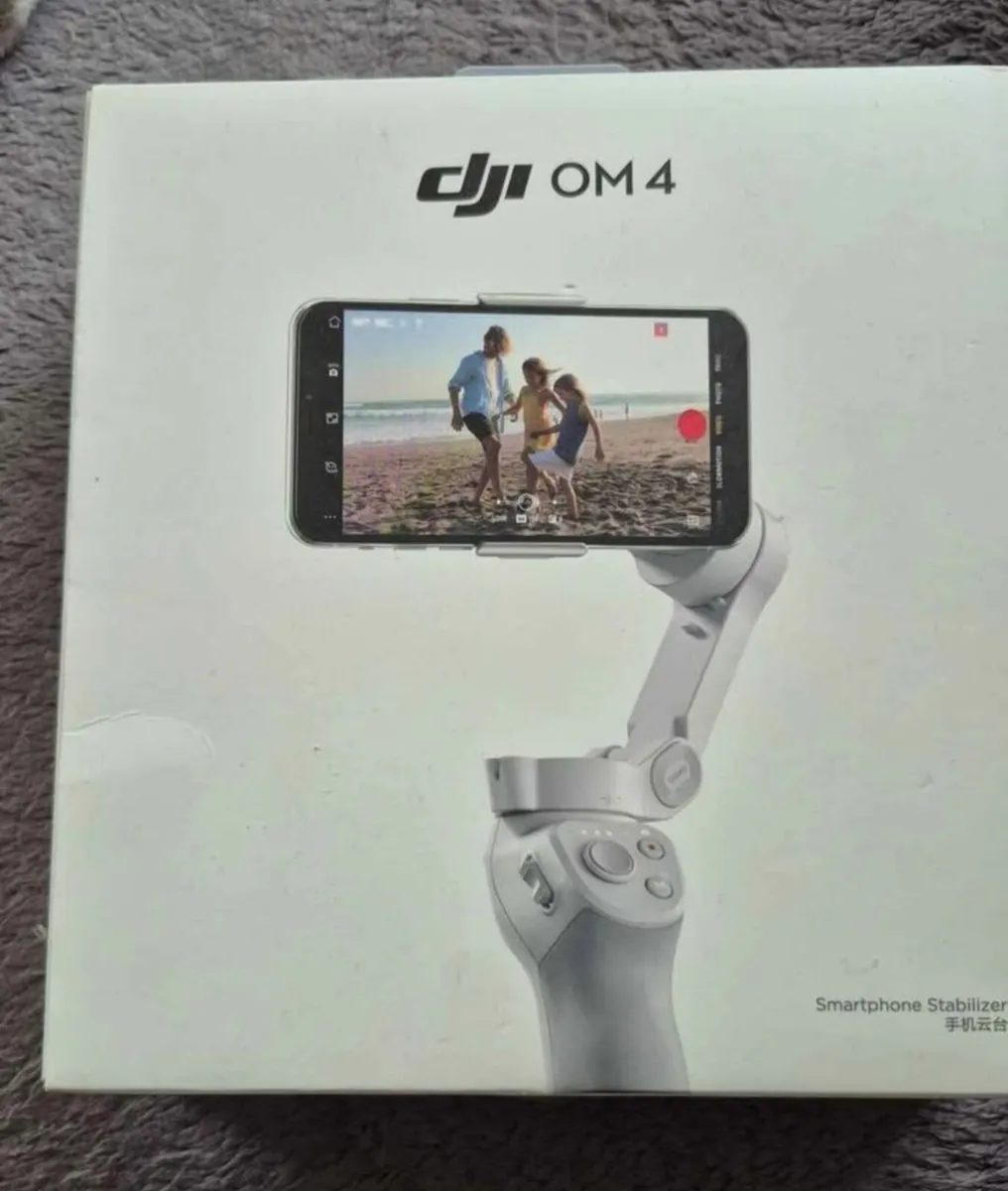 DJI Osmo 4 Mobile Phone Gimbal - Image 3