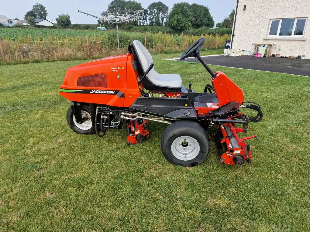 Jacobsen lawnmower 775 hours! - Image 1