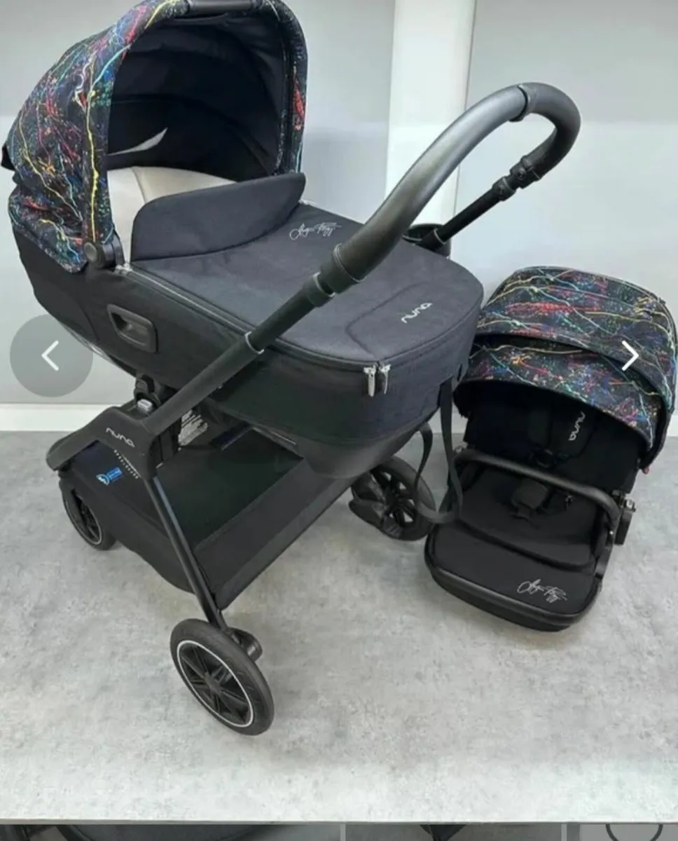 Nuna Triv Next Stroller with Nuna Cari - Image 2