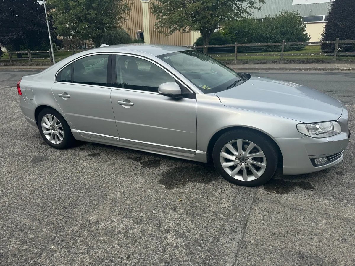 2016 Volvo S80 D4 Automatic - Image 3